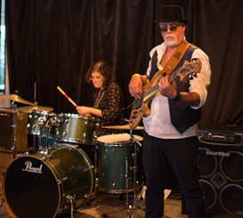 Skin Blues Trio 2022