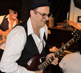 Skin Blues Trio 2022