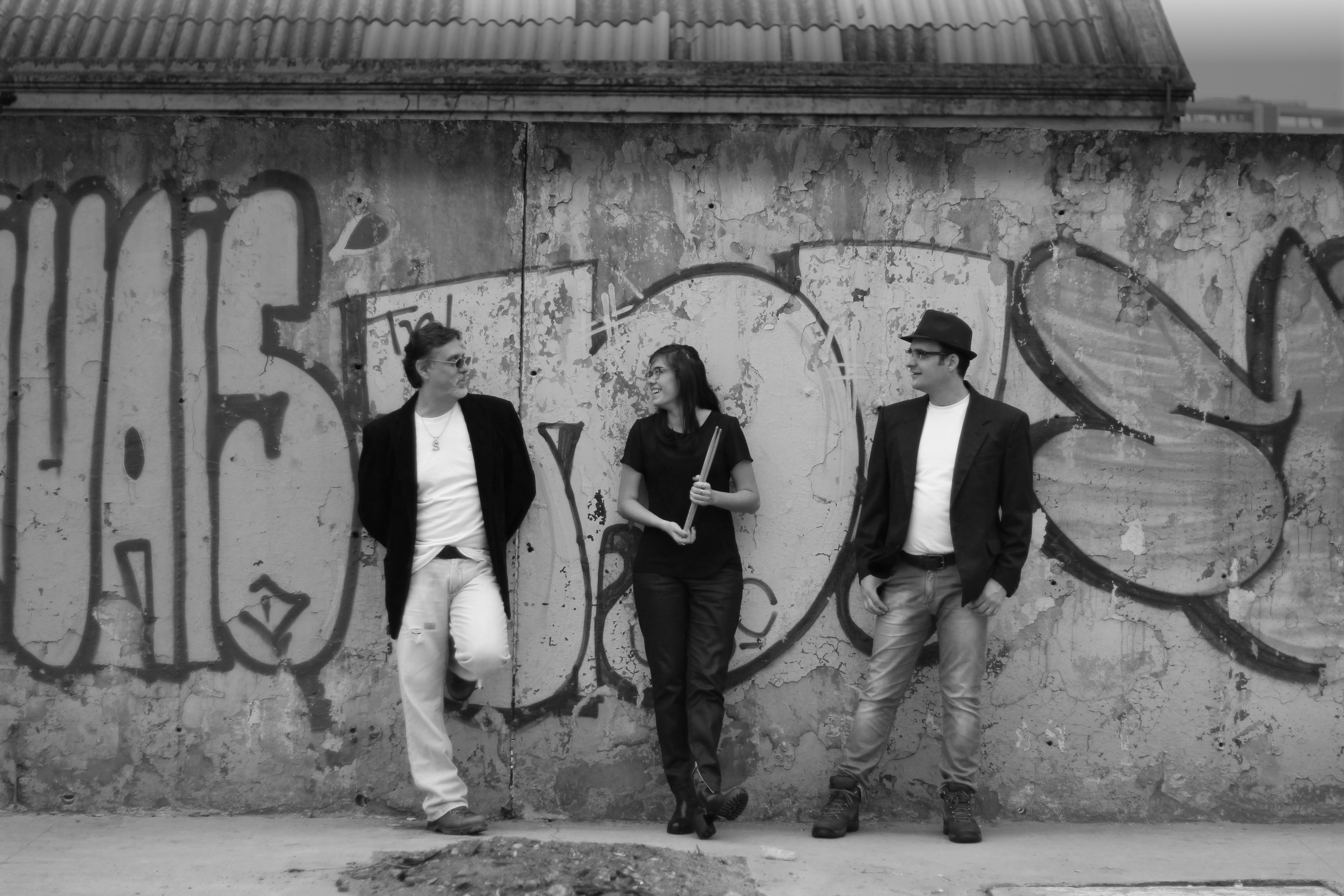 Skin Blues Trio